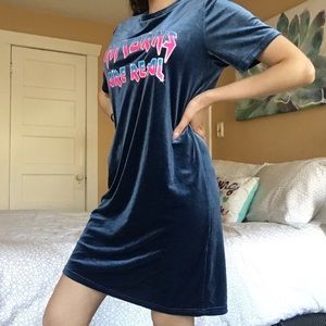 UNICORNS ARE REAL velvety T-shirt dress 🦄